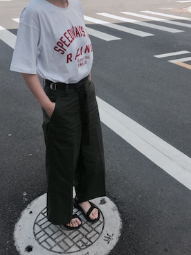 「Mo&Co.（モーアンドコー）のアイテム（チノパンツ）」を使った、植木制さん（レディース・160cm）の春コーディネート