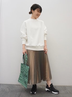 小野田桃子さんのコーディネート