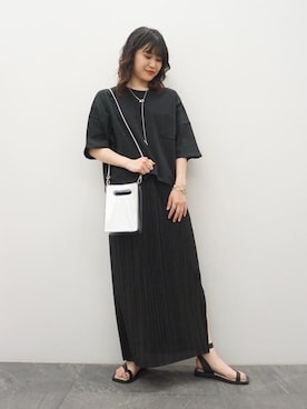 小野田桃子さんのコーディネート