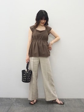 「PHILIPPE AUDIBERT（フィリップ オーディベール）の＜PHILIPPE AUDIBERT（フィリップオーディベール）＞メダルネックレス ∴（ネックレス）」を使った、小野田桃子さん（レディース・163cm）の春コーディネート