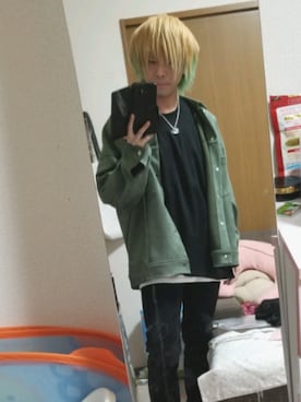 「neos（ネオス）のアイテム（カバーオール）」を使った、AKRさん（メンズ・165cm）の秋コーディネート