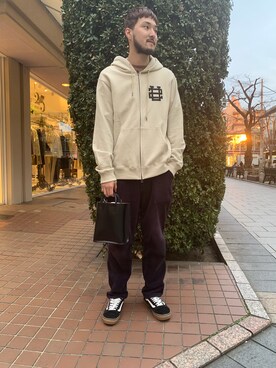 「surt（サート）のアイテム（トップス）」を使った、Renさん（メンズ・182cm）の冬コーディネート