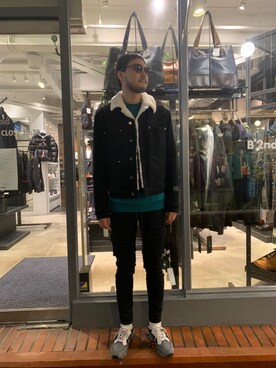 「NEIL BARRETT（ニールバレット）のアイテム（ジャケット/アウター）」を使った、Renさん（メンズ・182cm）の秋コーディネート