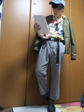 「RAGEBLUE（レイジブルー）のアイテム（ミリタリージャケット）」を使った、りょうさん（メンズ・166cm）の春コーディネート