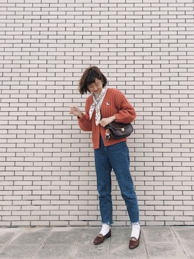 「ADAM ET ROPE'（アダムエロペ）のラウンドクロスボディーバッグ（ショルダーバッグ）」を使った、zby._.ismeさん（レディース・164cm）の秋コーディネート