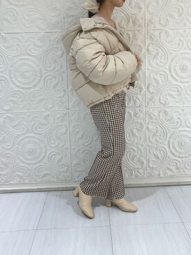 「one after another NICE CLAUP（ワンアフターアナザーナイスクラップ）のアイテム（スラックス、ブラウン系）」を使った、miyabiさん（レディース・153cm）の冬コーディネート
