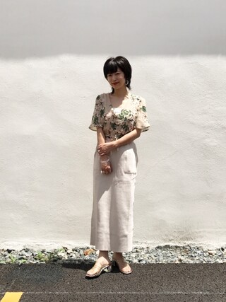 Yoshida Aoi使用「Kastane（サーマルスカート）」的時尚穿搭