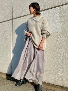Yoshida Aoiさんの「シャイニーシフォンフレアスカート」を使ったコーディネート