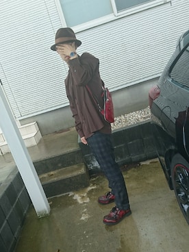 「Double（ダブル-）のアイテム（バッグ）」を使った、真ん中まぐろさん（メンズ・163cm）の秋コーディネート