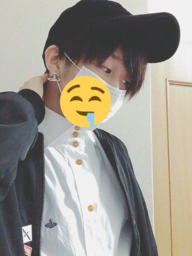 「アイテム（ピアス（両耳用）、レッド系）」を使った、ぬこさん（メンズ・172cm）の冬コーディネート