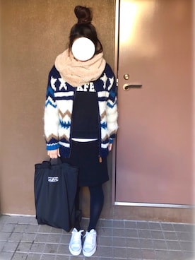 「CONVERSE（コンバース）のconverse（コンバース） ALL STAR OX（オールスターOX）（スニーカー）」を使った、MEGUMIさん（レディース・157cm）の冬コーディネート