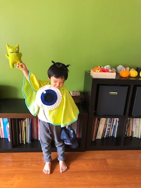 「アイテム（ポンチョ、グリーン系）」を使った、rayさん（キッズ・90cm）の秋コーディネート