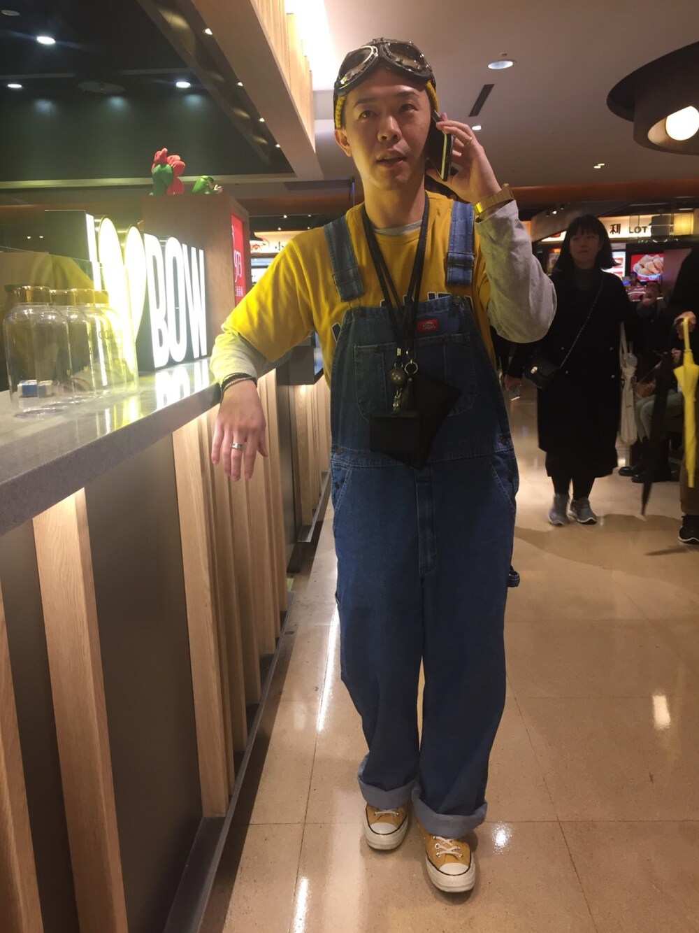 「Dickiesのアイテム（サロペット/オーバーオール、ブルー系）」を使った、Jeremyさん（メンズ・168cm）の春コーディネートの1枚目の写真
