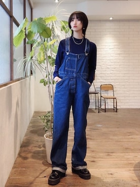 「ネイビーコーデ」｜「アイテム（オールインワン・サロペット）」を使った、t  i c aさん（レディース・153cm）の冬コーディネート