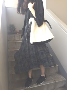 「CLOSE-UP（クローズアップ）のアイテム（スカート）」を使った、りんこさん（レディース・165cm）の秋コーディネート