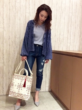 「VENCEEXCHANGE（ヴァンスエクスチェンジ）の7cmポインテッドトゥパンプス        （パンプス）」を使った、momoさん（レディース・159cm）の冬コーディネート