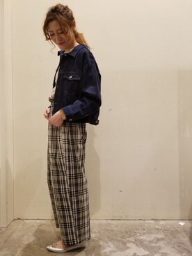 「ウエストイン」｜「アイテム（ジャケット/アウター）」を使った、Chikaさん（レディース・163cm）の春コーディネート