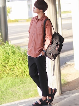 「TOMMY HILFIGER（トミーヒルフィガー）のアイテム（トップス）」を使った、SHOTAさん（メンズ・176cm）の夏コーディネート