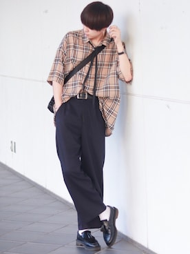 「BASQUE magenta（バスクマゼンタ）のアイテム（パンツ）」を使った、SHOTAさん（メンズ・176cm）の夏コーディネート