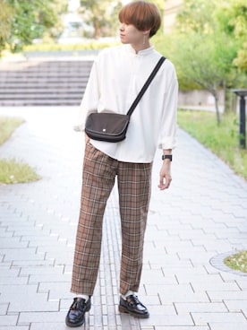 「白靴下」｜「アイテム（ローファー）」を使った、SHOTAさん（メンズ・176cm）の春コーディネート