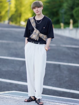「BASQUE magenta（バスクマゼンタ）のアイテム」を使った、SHOTAさん（メンズ・176cm）の夏コーディネート