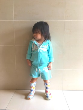 「OSHKOSH（オシュコシュ）のアイテム（ジャケット/アウター）」を使った、coco and doreenさん（キッズ・90cm）の冬コーディネート