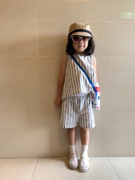 「ALDO（アルド）のアイテム」を使った、coco and doreenさん（キッズ・100cm）の秋コーディネート