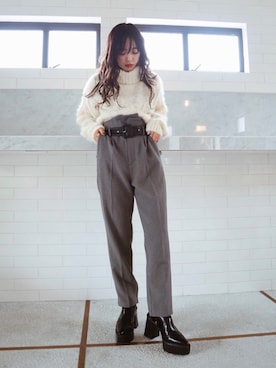 「EVRIS（エヴリス）のアイテム（パンツ）」を使った、karenさん（レディース・156cm）の秋コーディネート