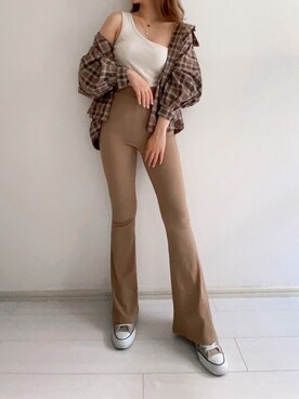 「CONVERSE（コンバース）のCONVERSE コンバース オール スター カラーズ ハイ / ALL STAR COLORS HI (ﾍﾞｰｼﾞｭ) 32664389（スニーカー）」を使った、karenさん（レディース・156cm）の夏コーディネート