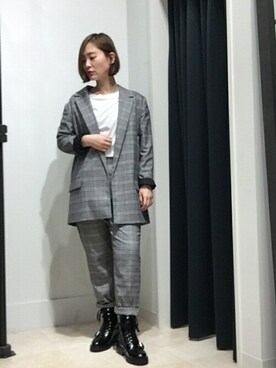 「ALLSAINTS（オールセインツ）のアイテム」を使った、Micheleさん（レディース・155cm）の秋コーディネート