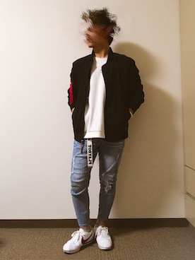 「jiggys shop（ジギーズショップ）のストレッチスキニーパンツ デニム & ダメージデニム アンクルパンツ（デニムパンツ）」を使った、rickey🐶さん（メンズ・165cm）の秋コーディネート