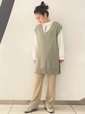 「アイテム（その他シューズ、グレー系）」を使った、yoshidaさん（レディース・153cm）の冬コーディネート