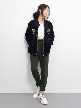 「unrelaxing（アンリラクシング）のアイテム（ジャケット/アウター）」を使った、吉岡由梨子さん（レディース・158cm）の冬コーディネート