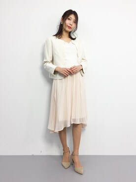 「STRAWBERRY-FIELDS（ストロベリーフィールズ）のアイテム（ノーカラージャケット）」を使った、吉岡由梨子さん（レディース・158cm）の冬コーディネート
