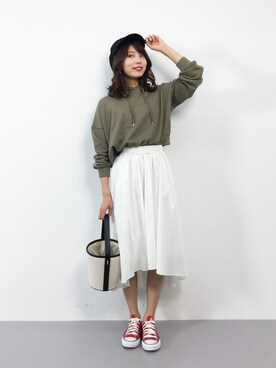 吉岡由梨子さん（レディース・158cm）の春コーディネート