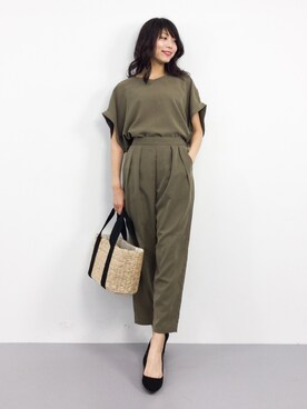 「select MOCA（セレクトモカ）のアイテム（サロペット/オーバーオール）」を使った、吉岡由梨子さん（レディース・158cm）の夏コーディネート
