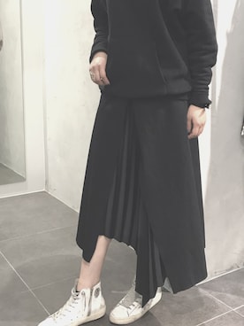 「Yasutoshi Ezumi（ヤストシエズミ）のアイテム」を使った、kawamotoさん（レディース・166cm）の冬コーディネート
