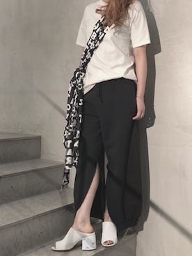MM6 Maison Margielaのサンダルを使った人気ファッション 