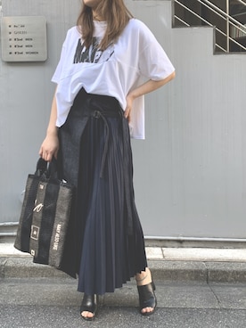 「B'2nd（ビーセカンド）のアイテム（バッグ）」を使った、kawamotoさん（レディース・166cm）の春コーディネート