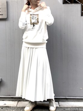 「Kare/ME（カーミー）のアイテム」を使った、kawamotoさん（レディース・166cm）の秋コーディネート