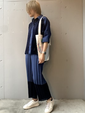 「B'2nd（ビーセカンド）のアイテム（バッグ）」を使った、kawamotoさん（レディース・166cm）の春コーディネート