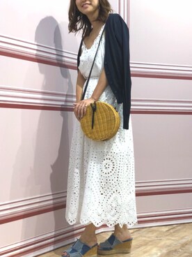 「Auntie Rosa（アンティローザ）のAuntieRosa　コットンレースバッククロスワンピース（ワンピース、ホワイト系）」を使った、miyuさん（レディース）の夏コーディネート