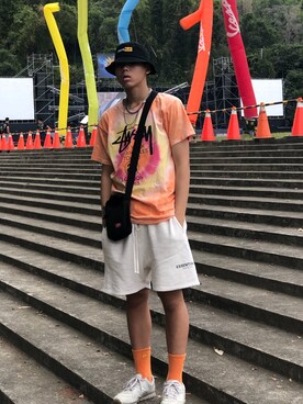「FOG ESSENTIALS（エフオージーエッセンシャルズ）のアイテム（カーゴパンツ）」を使った、xaio yuuuさん（メンズ・183cm）の秋コーディネート