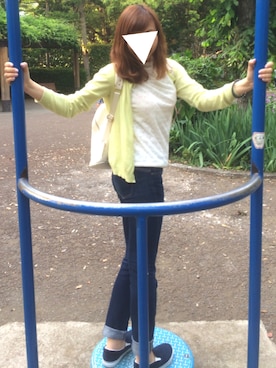 「UNIQLO（ユニクロ）のWOMEN ウルトラストレッチジーンズ（デニムパンツ）」を使った、bibiさん（レディース・165cm）の秋コーディネート