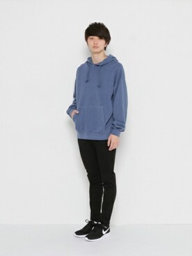 「プルオーバーパーカー」｜「アイテム（スウェット）」を使った、SENSE OF PLACE ONLINE STOREさん（メンズ・183cm）の冬コーディネート