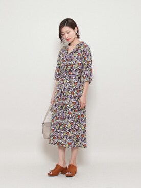 「フラワープリント」｜「アイテム（その他シューズ）」を使った、SENSE OF PLACE ONLINE STOREさん（レディース・166cm）の春コーディネート