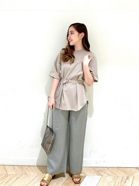 SENSE OF PLACE ONLINE STOREさん（レディース・163cm）の春コーディネート