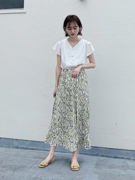 SENSE OF PLACE ONLINE STOREさん（レディース・169cm）の春コーディネート