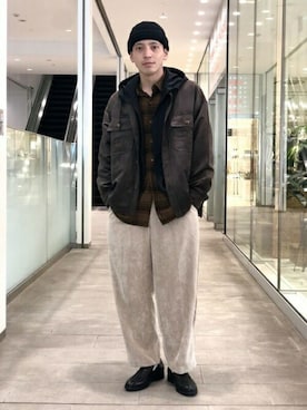 SENSE OF PLACE ONLINE STOREさん（メンズ・175cm）の秋コーディネート