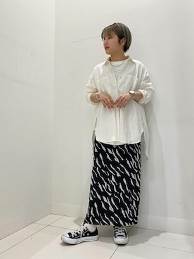 SENSE OF PLACE ONLINE STOREさん(レディース・166cm)の春コーディネート